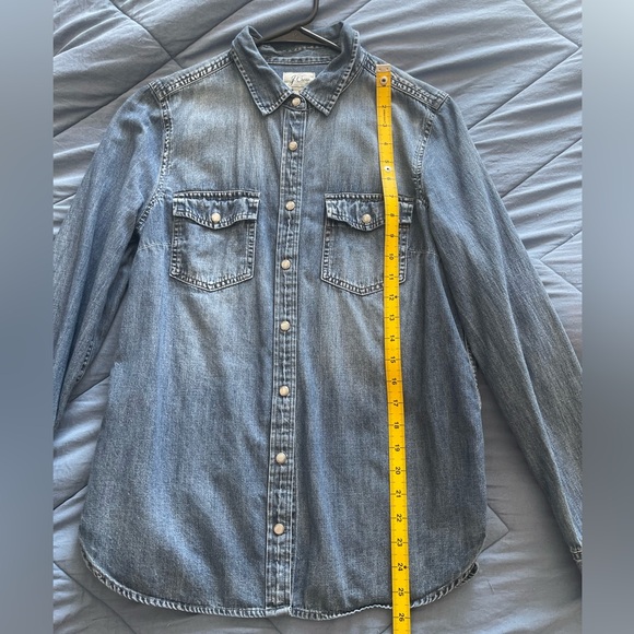 J. Crew Denim Pearl Snap Button Up Shirt - Picture 6 of 6